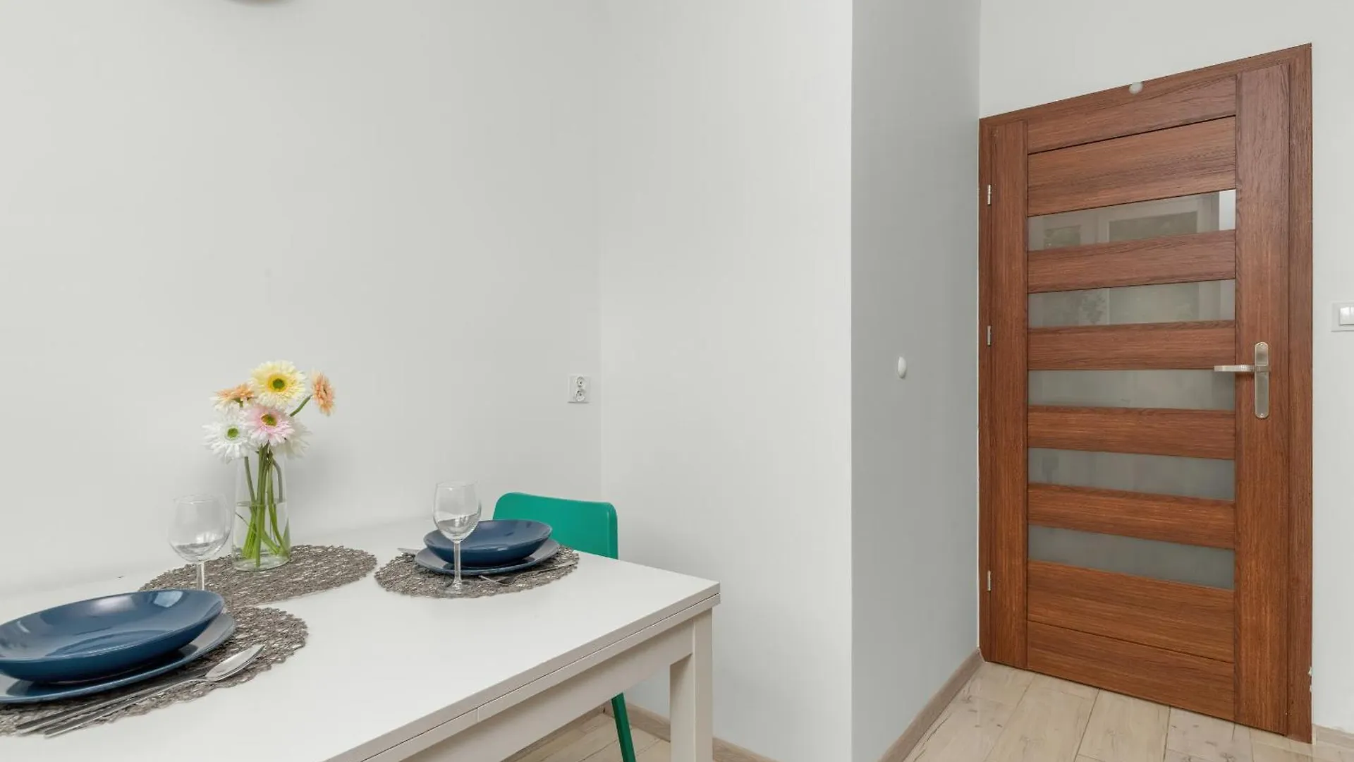 Sloneczny Apartament W Centrum Gdanska Glownego By Noclegi Renters 0*, Gdansk Poland
