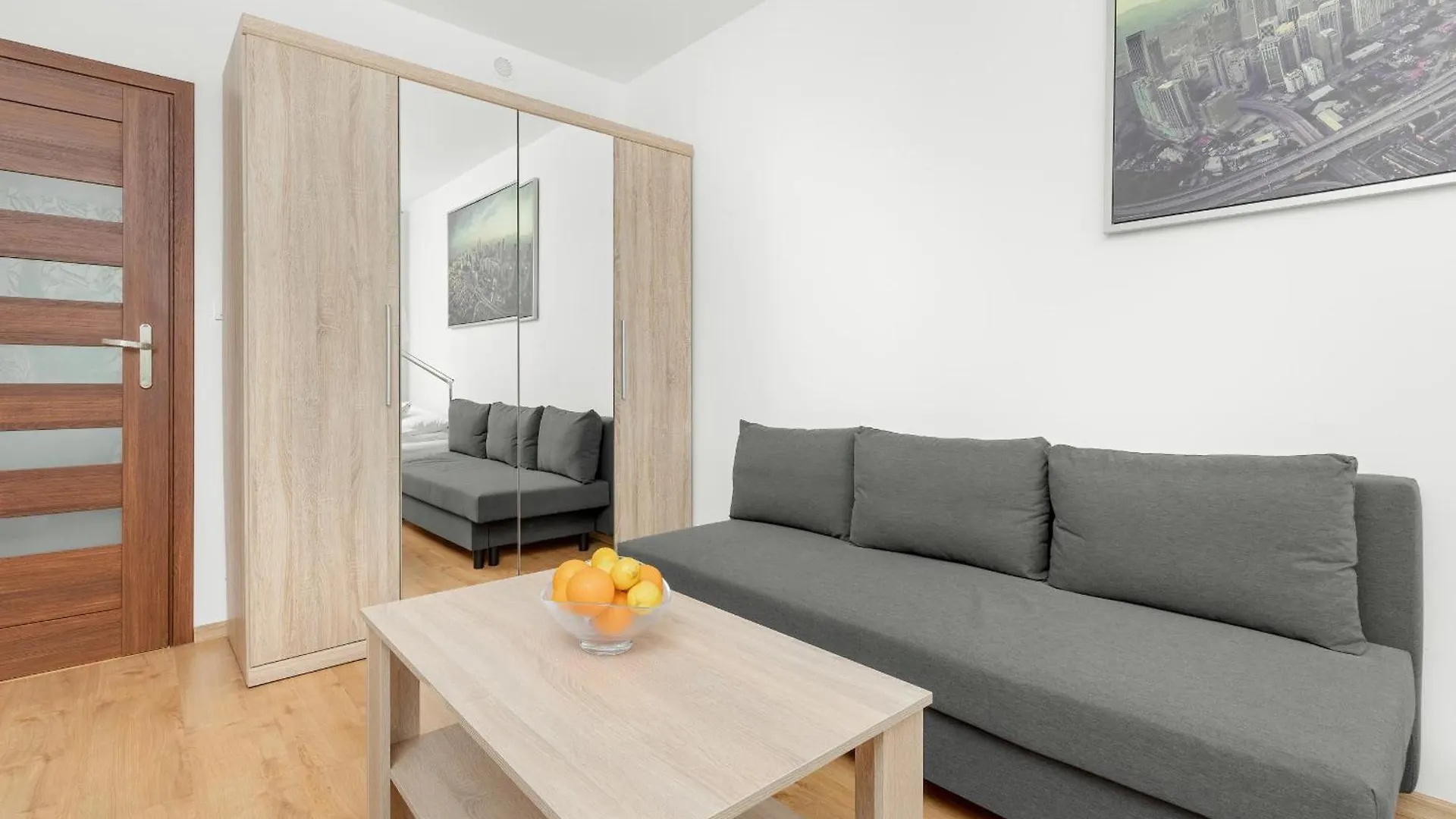 Sloneczny Apartament W Centrum Gdanska Glownego By Noclegi Renters