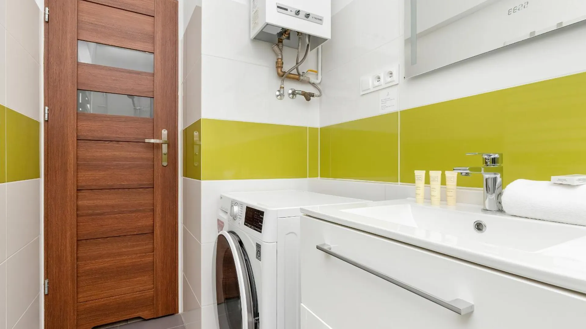 Apartment Sloneczny Apartament W Centrum Gdanska Glownego By Noclegi Renters