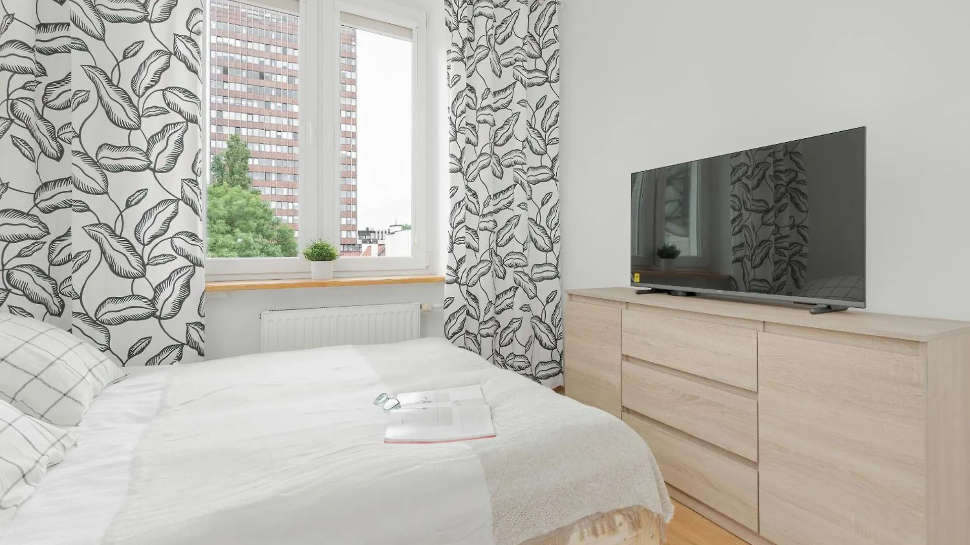 Apartment Sloneczny Apartament W Centrum Gdanska Glownego By Noclegi Renters Poland